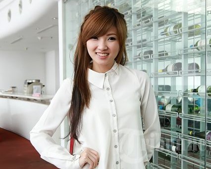 Biodata Artis Cantik Sarwendah Tan Terbaru dan Terlengkap