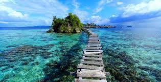 Tomini Bay, Sulawesi Tomini Bay, Sulawesi