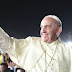 AMLO extiende invitación formal al Papa a foros de paz por su "calidad moral"