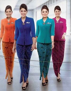 Model baju Batik seragam pernikahan keluarga Terbaru Model baju Batik seragam pernikahan keluarga Terbaru
