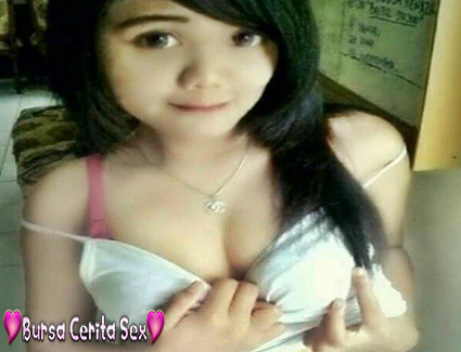 Bursa Cerita Sex: Rini Kembang SMA Bursa Cerita Sex: Rini Kembang SMA