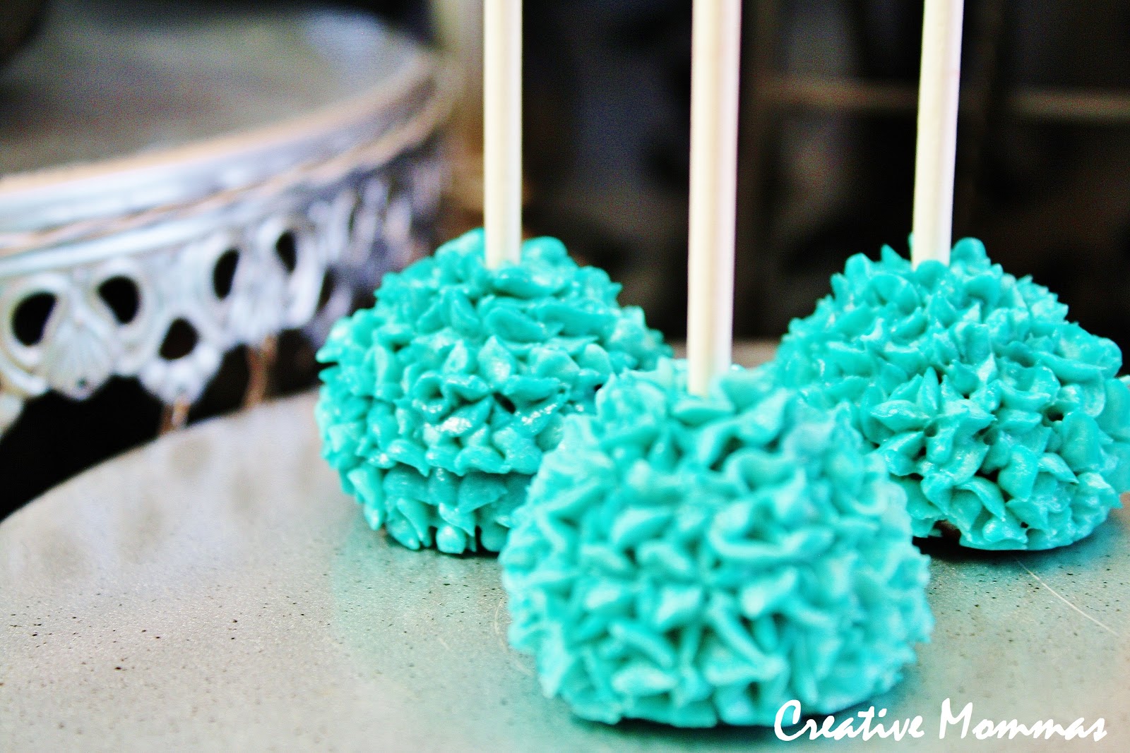 Creative Mommas Buttercream Cake Pops