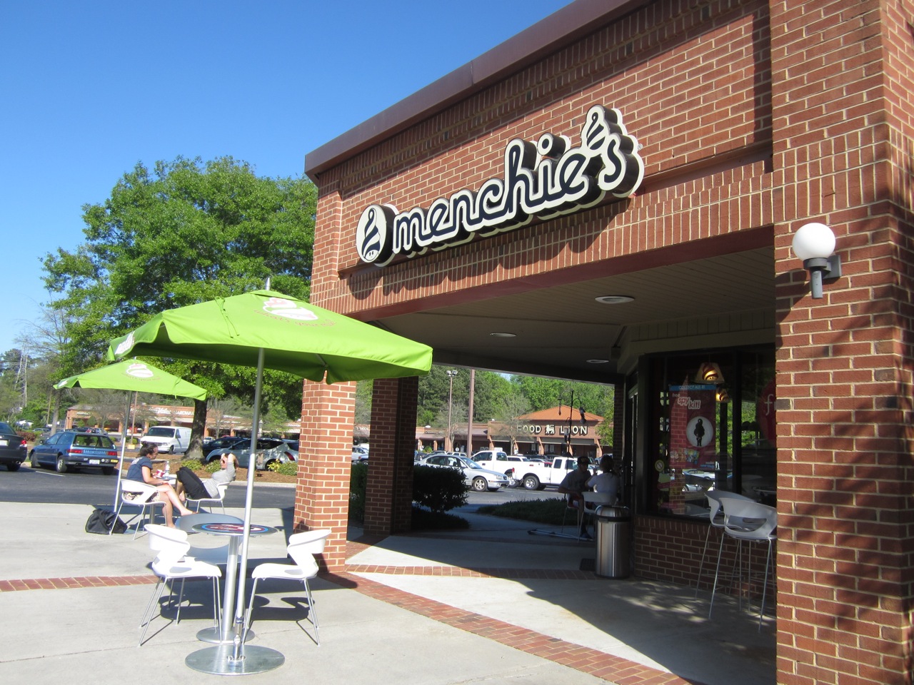 The Stir Crazy Moms' Guide to Durham Menchie's Frozen Yogurt
