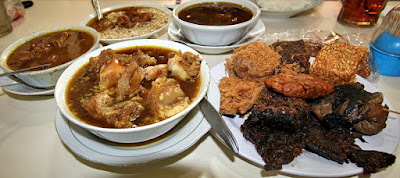 Wisata Kuliner Kota Malang (Rawon depot nguling Wisata Kuliner Kota Malang (Rawon depot nguling