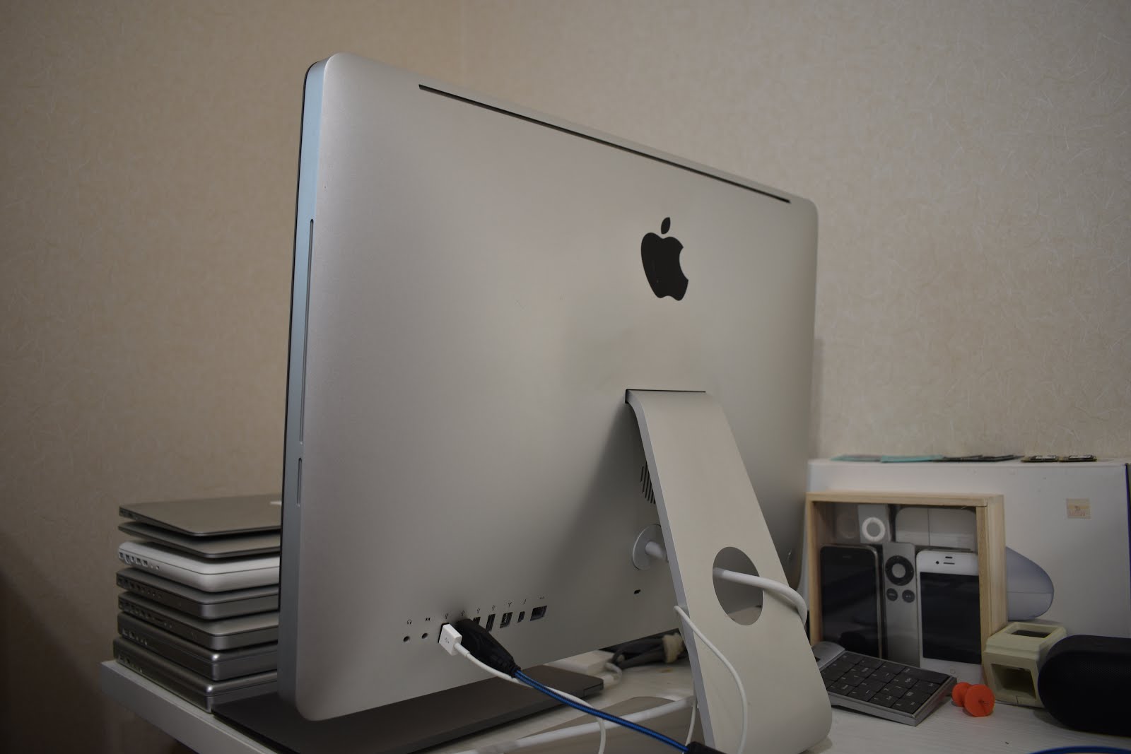 ジャンクの iMac (Mid 2011) を買ったので 動作確認と OS インストール
