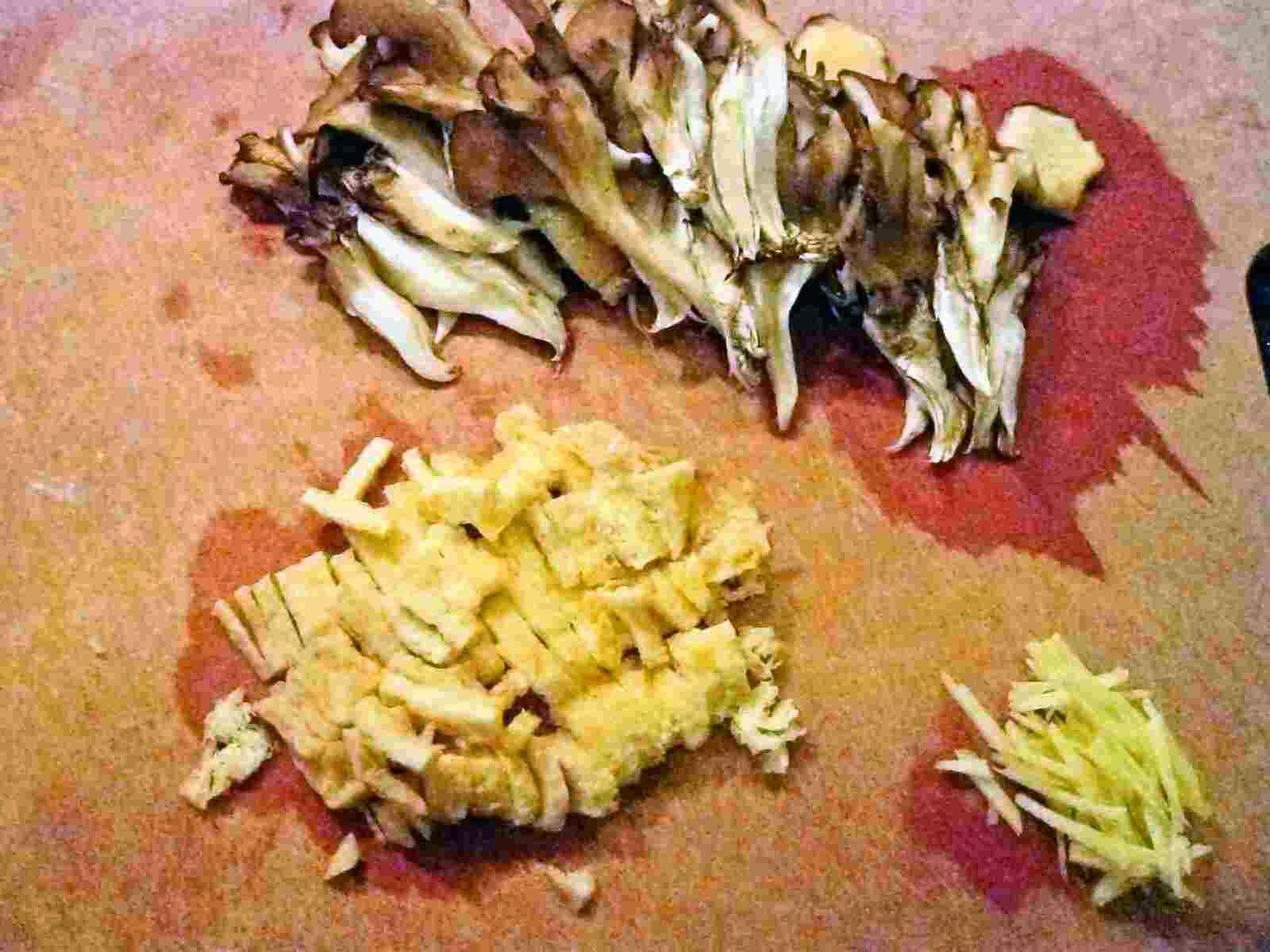 Recipes for Tom Yakimaitake gohan / steamed rice with grilled maitake