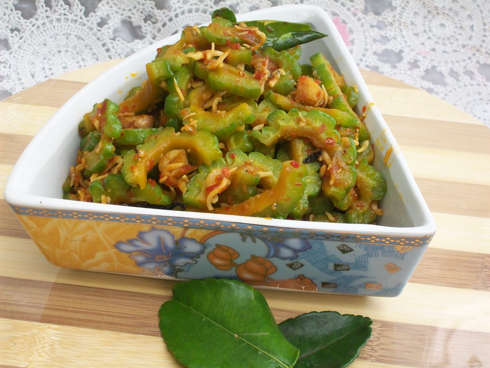 Resep Masakan ID Resep Masakan Ayam “AYAM TUMIS PARE”