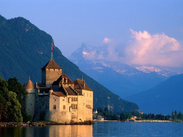 Sorcerer’s Castle, Montreux, Switzerland Sorcerer’s Castle, Montreux, Switzerland