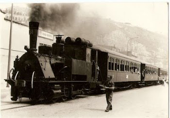 Tren con Locomotora de vapor años 50