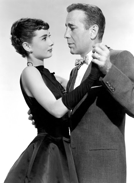 Amazing Historical Photo of Audrey Hepburn with Humphrey Bogart in 1954 