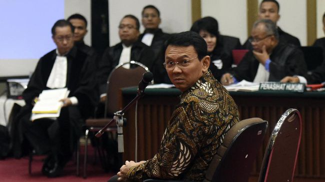Hmm...Putusan Buni Yani Belum Inkrah, Dasar PK Ahok Dipertanyakan