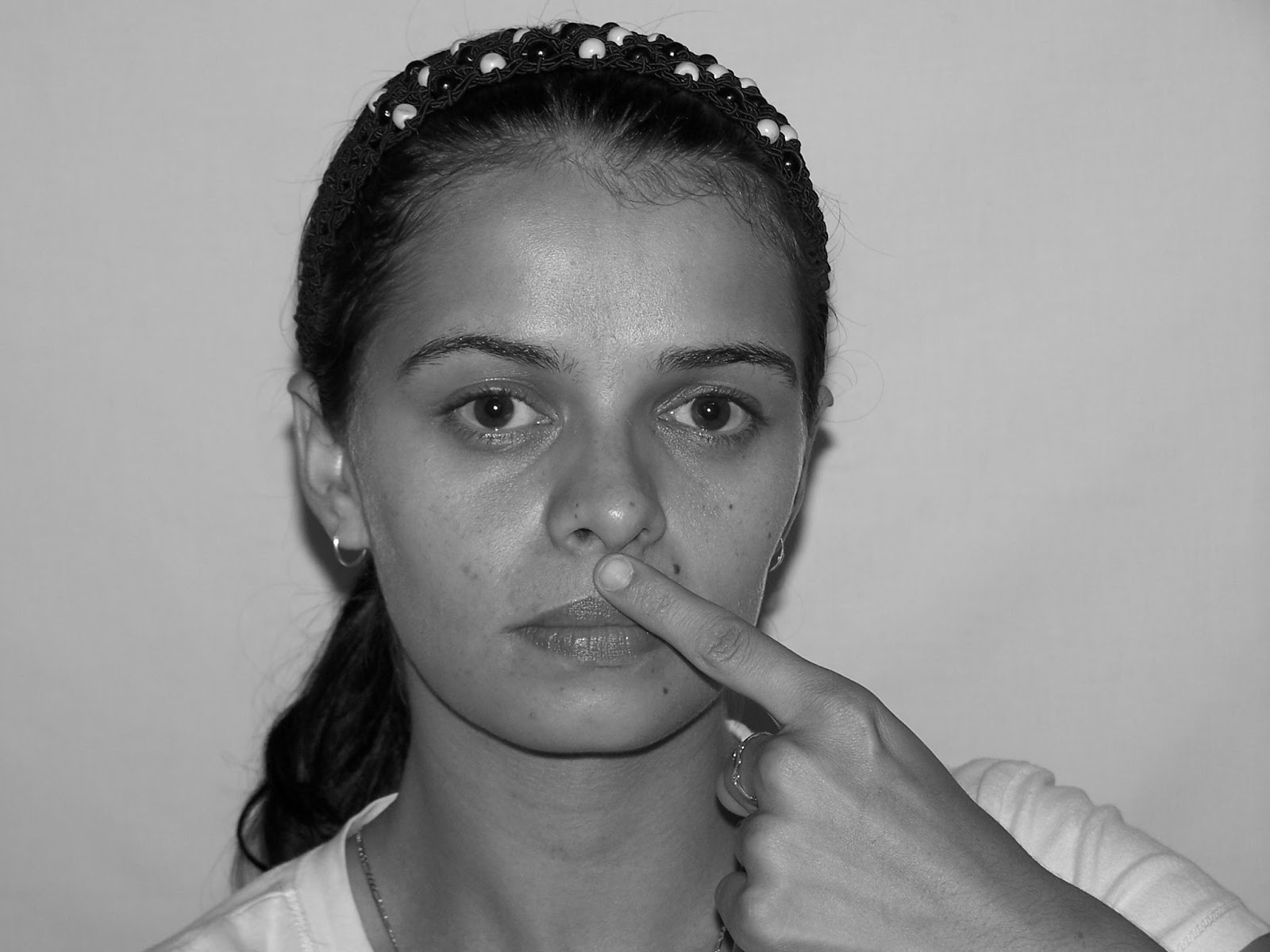 Using Facelift Workouts To Remove Lip Lines Above The Mouth Say Nay To