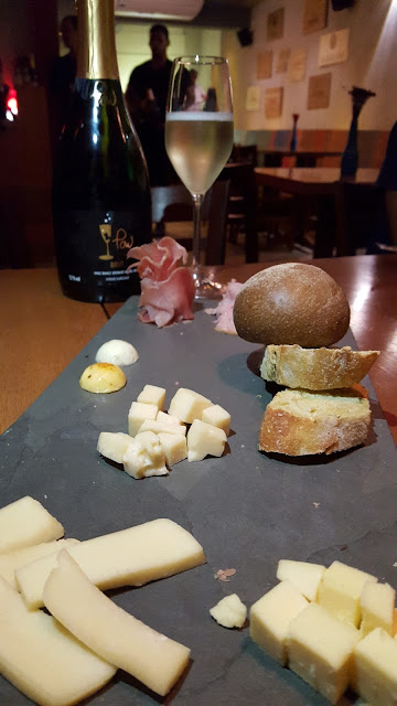 Blog Apaixonados por Viagens - Rio de Janeiro - Gastronomia - Pow Boteco de Espumante - Vinho