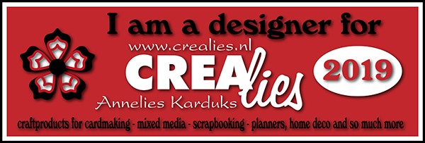 I design for Crealies