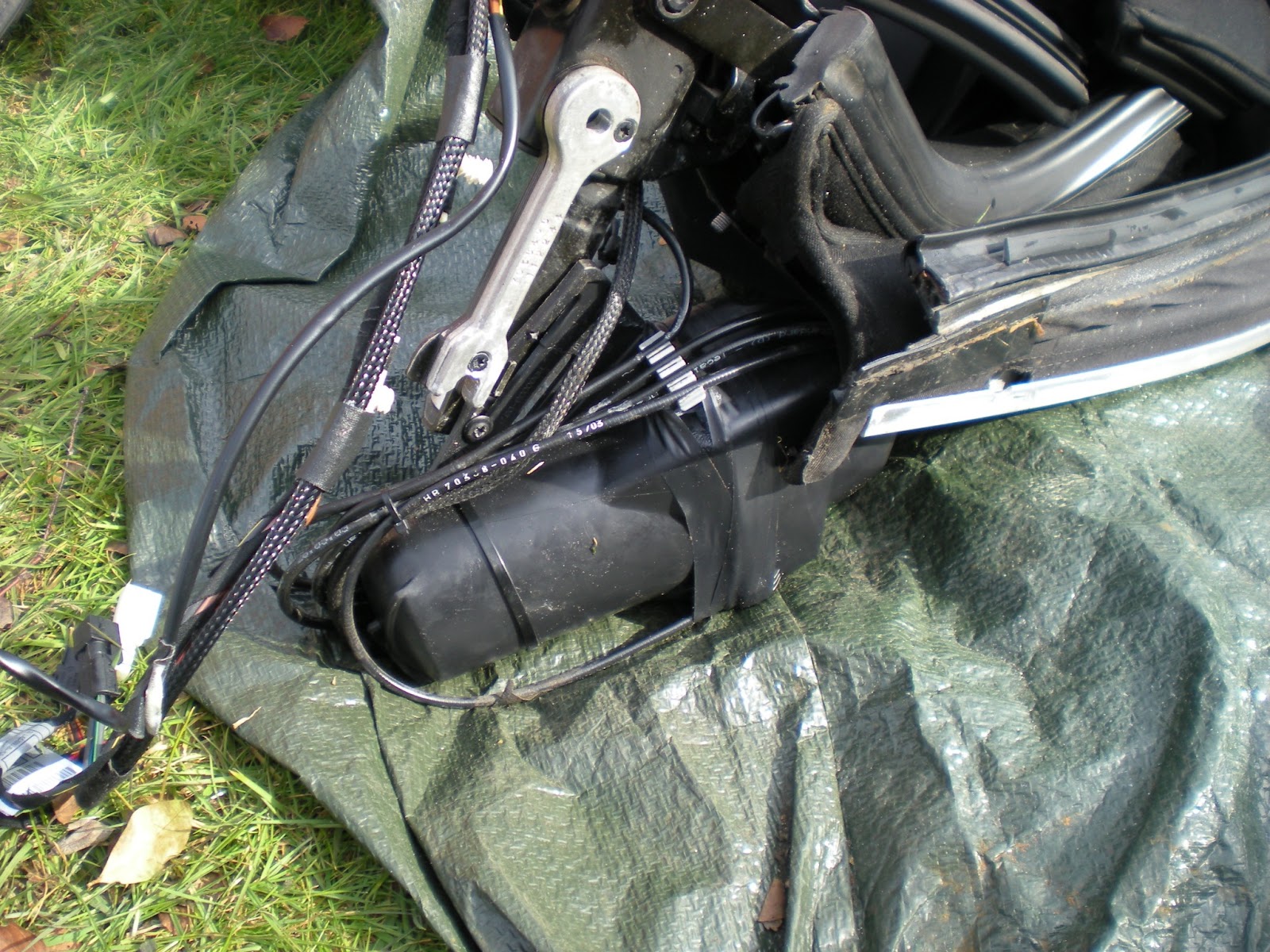 Z4 DIY Soft top hydraulic motor replacement