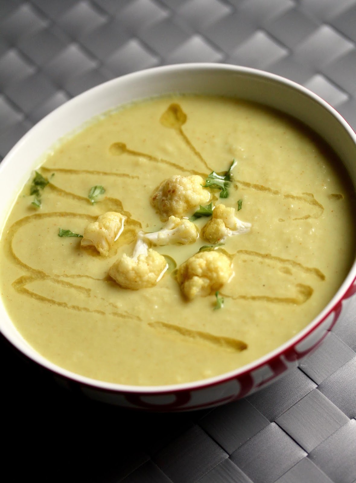 Smith's Vegan Kitchen Creamy Curried Cauliflower Soup