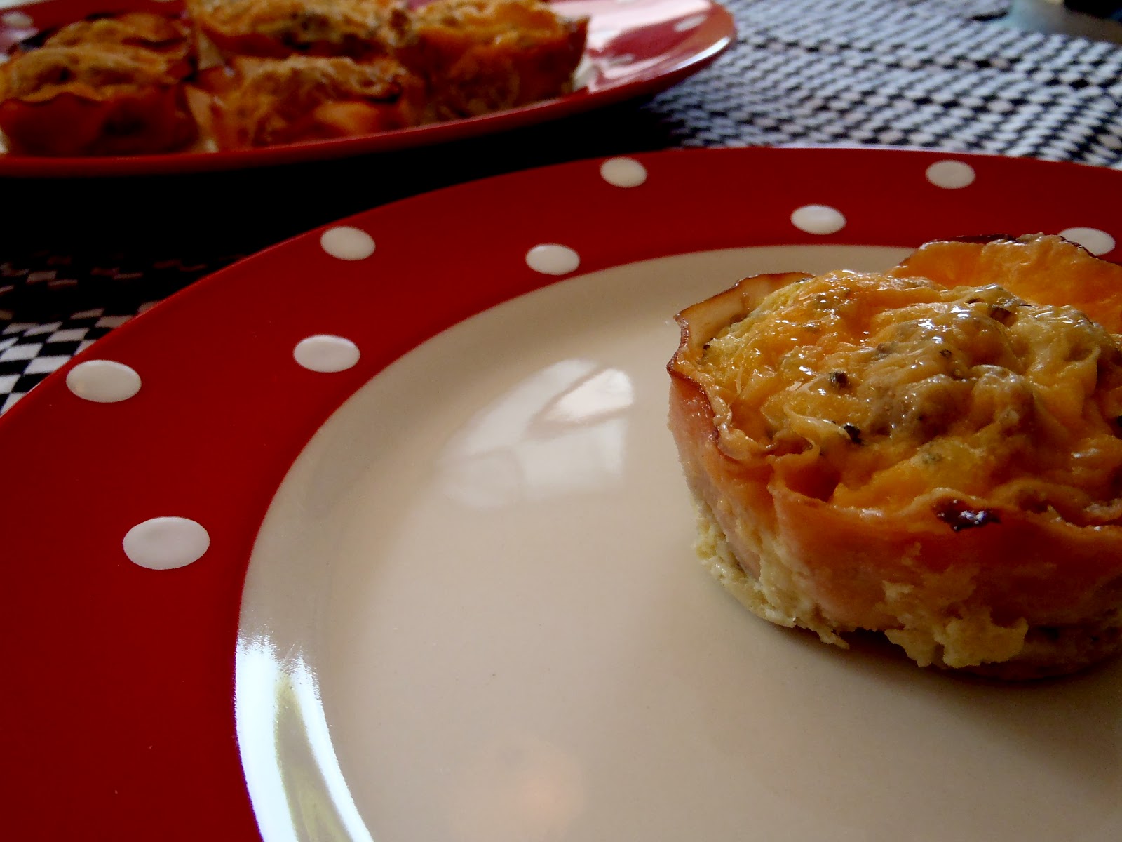 Macke Monologues Turkey, Egg and Cheese Breakfast Cups