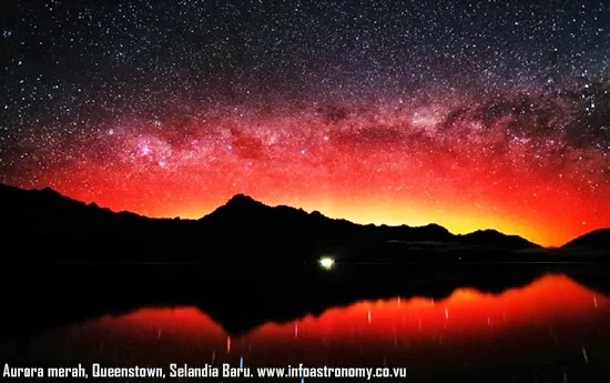 Aurora Merah Mempesona di Langit Selandia Baru