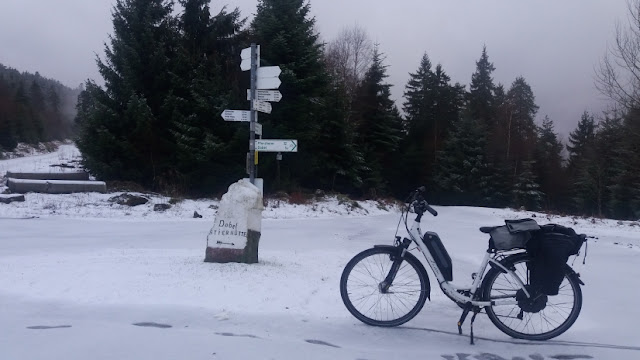 Buchvogel EBike im Schnee