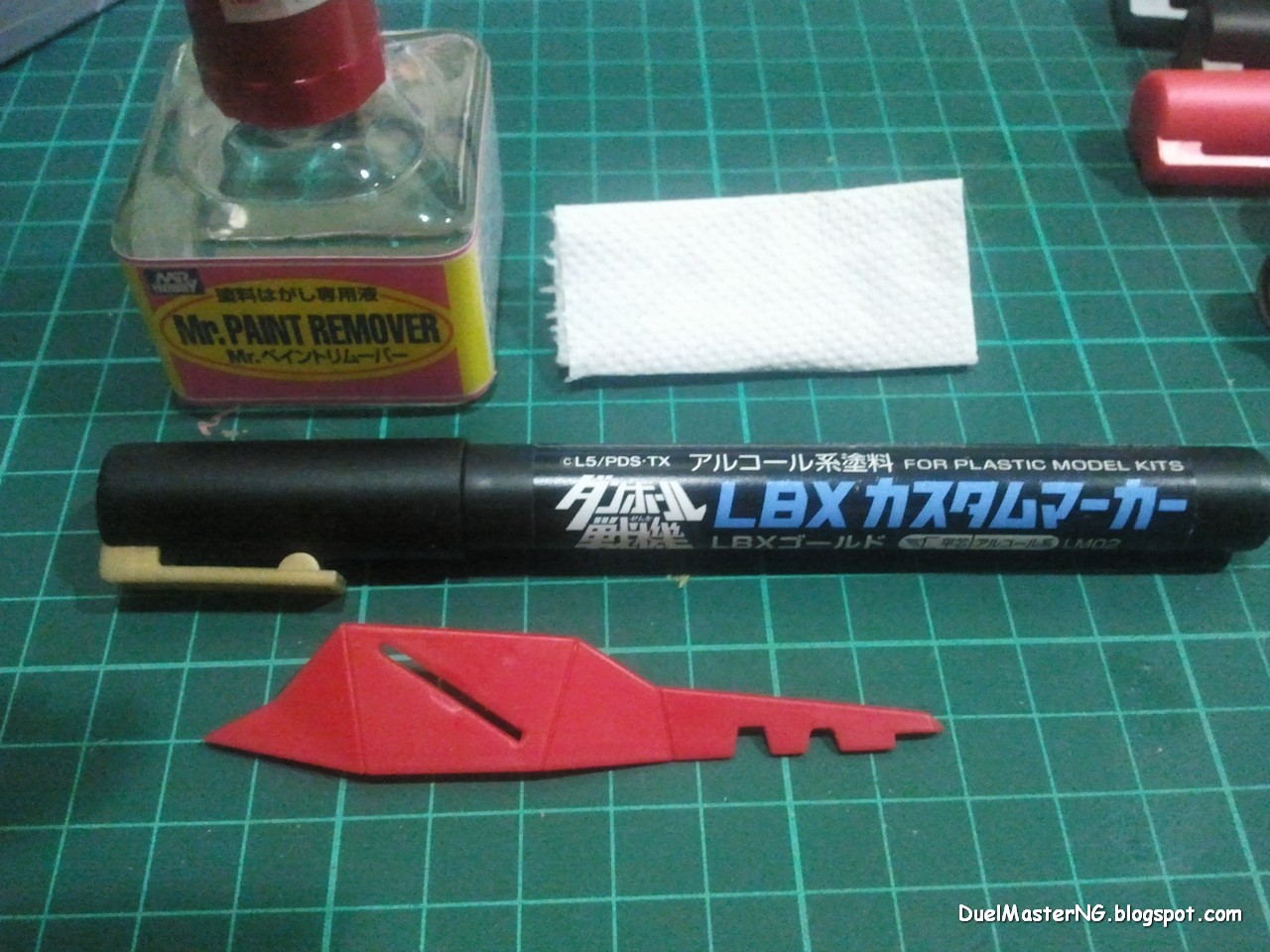 DuelMasterNG Gunpla: Tutorial - Panel Lining with Gold/Silver/Metallic ...