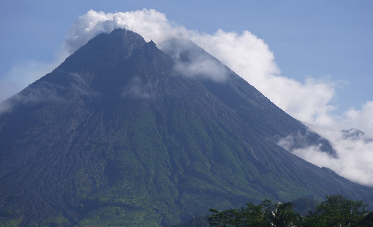 Composite Volcano Diagram Mayon Volcano Elsavadorla