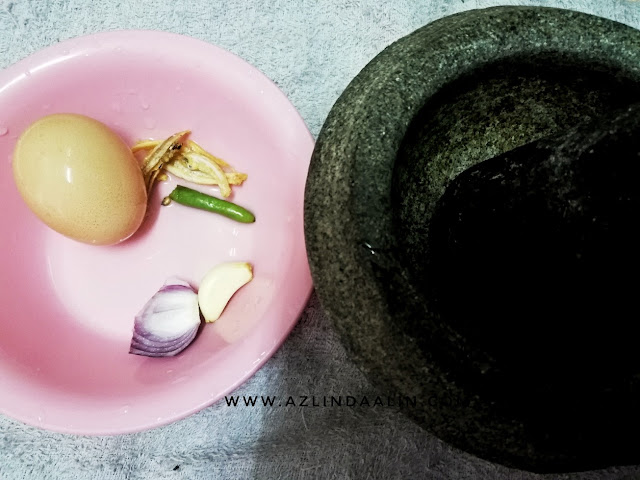 7 Bahan Je Buat Nasi Goreng - Sebenarnya memasak ini taklah susah mana, cuma kekadang masa tak mengizinkan atau ada komitment lain yang membuatkan tak sempat nak masak. Mummy yakin mak-mak di luar sana pun ada masa tak sempat nak masak. Betul, tak? Mummy pun, selalunya masak resepi mudah-mudah je. Macam hujung minggu hari tu, menu 7 Bahan Je Buat Nasi Goreng !, Resepi 7 Bahan Nasi Goreng, Cara Masak 7 Bahan Nasi Goreng 7 Bahan Je Buat Nasi Goreng - Sebenarnya memasak ini taklah susah mana, cuma kekadang masa tak mengizinkan atau ada komitment lain yang membuatkan tak sempat nak masak. Mummy yakin mak-mak di luar sana pun ada masa tak sempat nak masak. Betul, tak? Mummy pun, selalunya masak resepi mudah-mudah je. Macam hujung minggu hari tu, menu 7 Bahan Je Buat Nasi Goreng !, Resepi 7 Bahan Nasi Goreng, Cara Masak 7 Bahan Nasi Goreng
