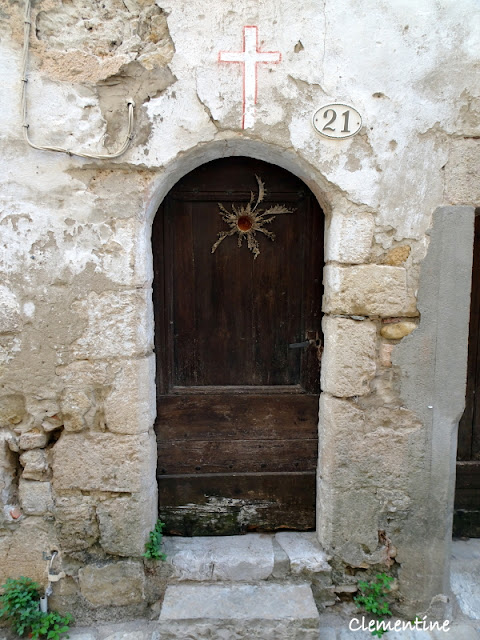 Le blog de Clementine BalarucLesBains et Saint GuilhemLeDésert (l