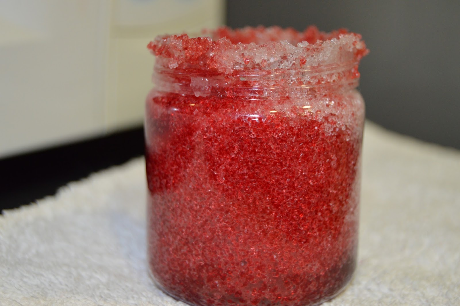 NouJi Creations DIY Strawberry Lip Scrub