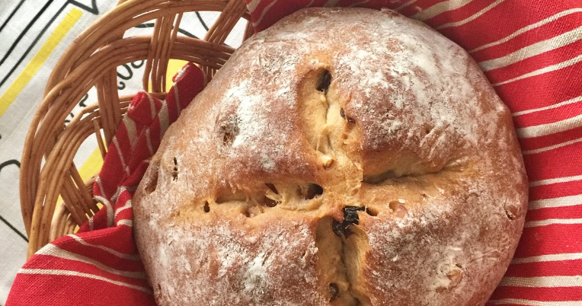 Feast Your Eyes Walnut Raisin Bread