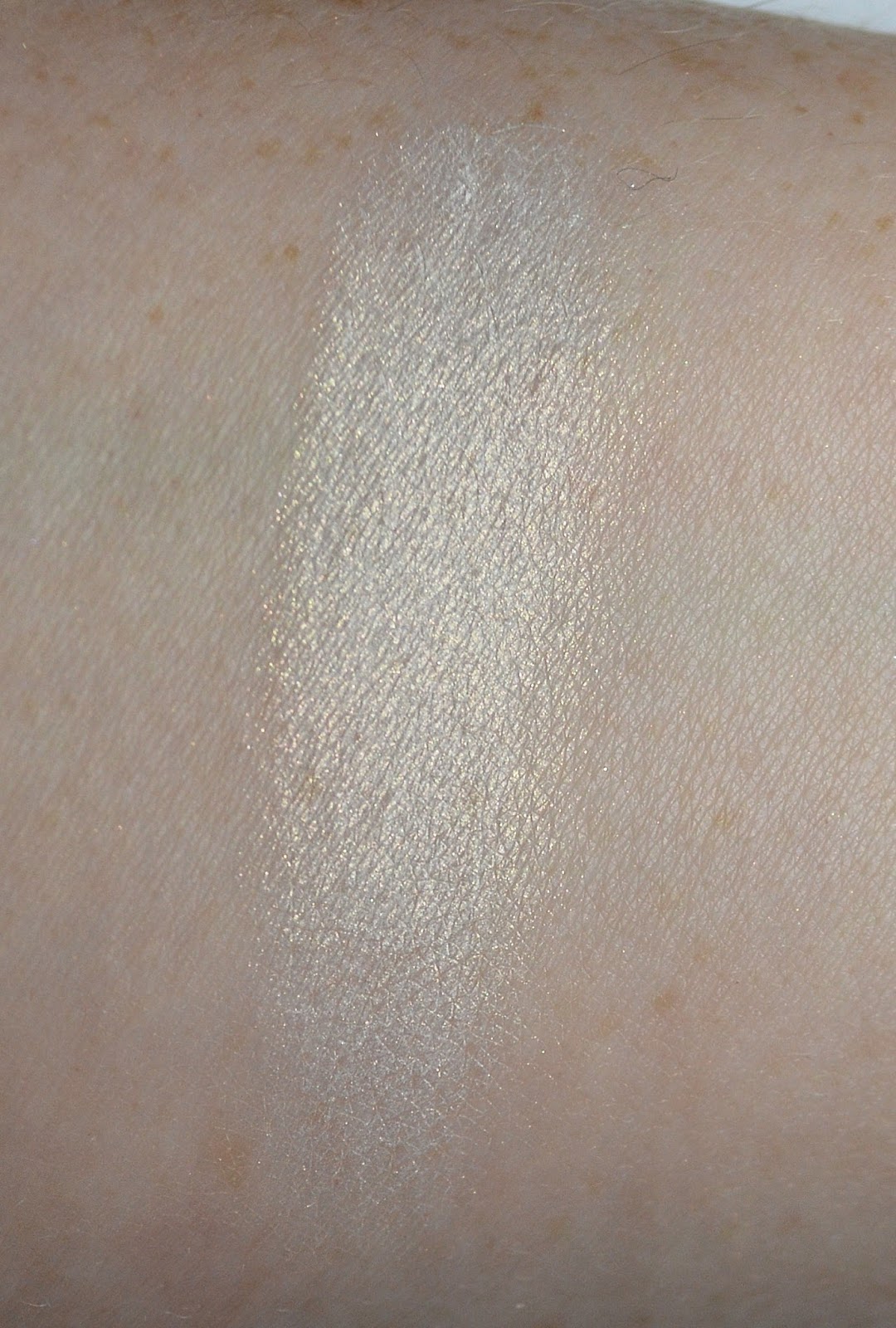 fenty metal moon highlighter