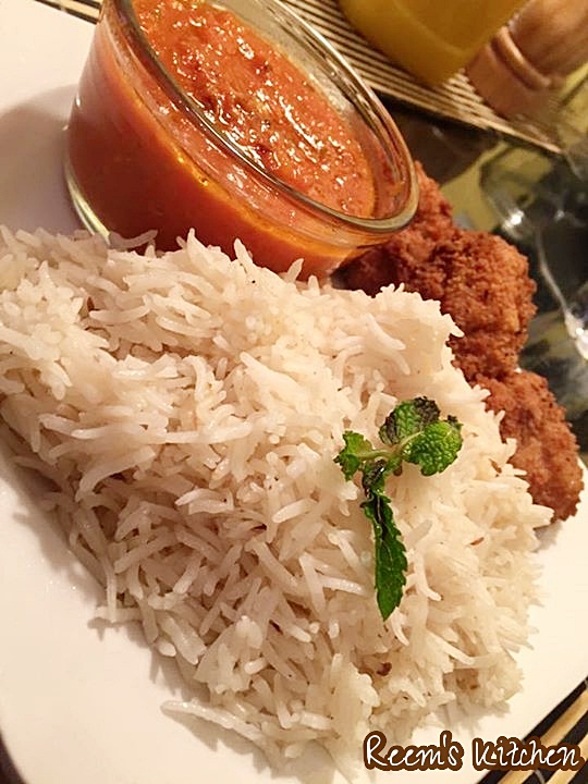 Reem's Kitchen Garlic Rice With Tomato Gravy And Crispy Fried Fish