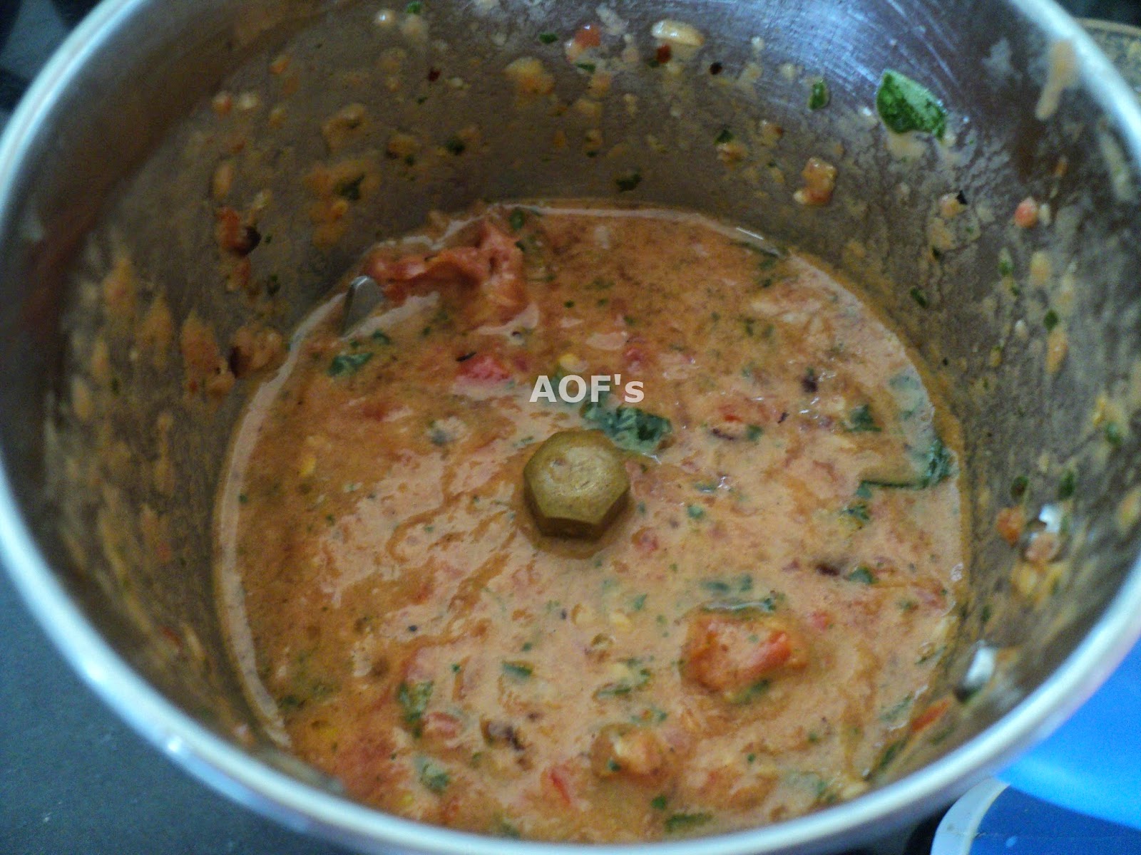 Oriyarasoi The cosmopolitan Odia's Kitchen ! Chifferi Rigate in two