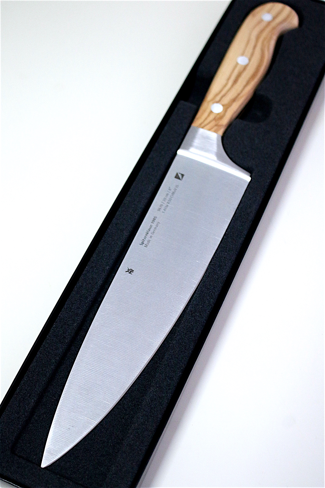 WMF Spitzenklasse 1985 Chef’s Knife and Chef Edition Knives CAMEMBERU