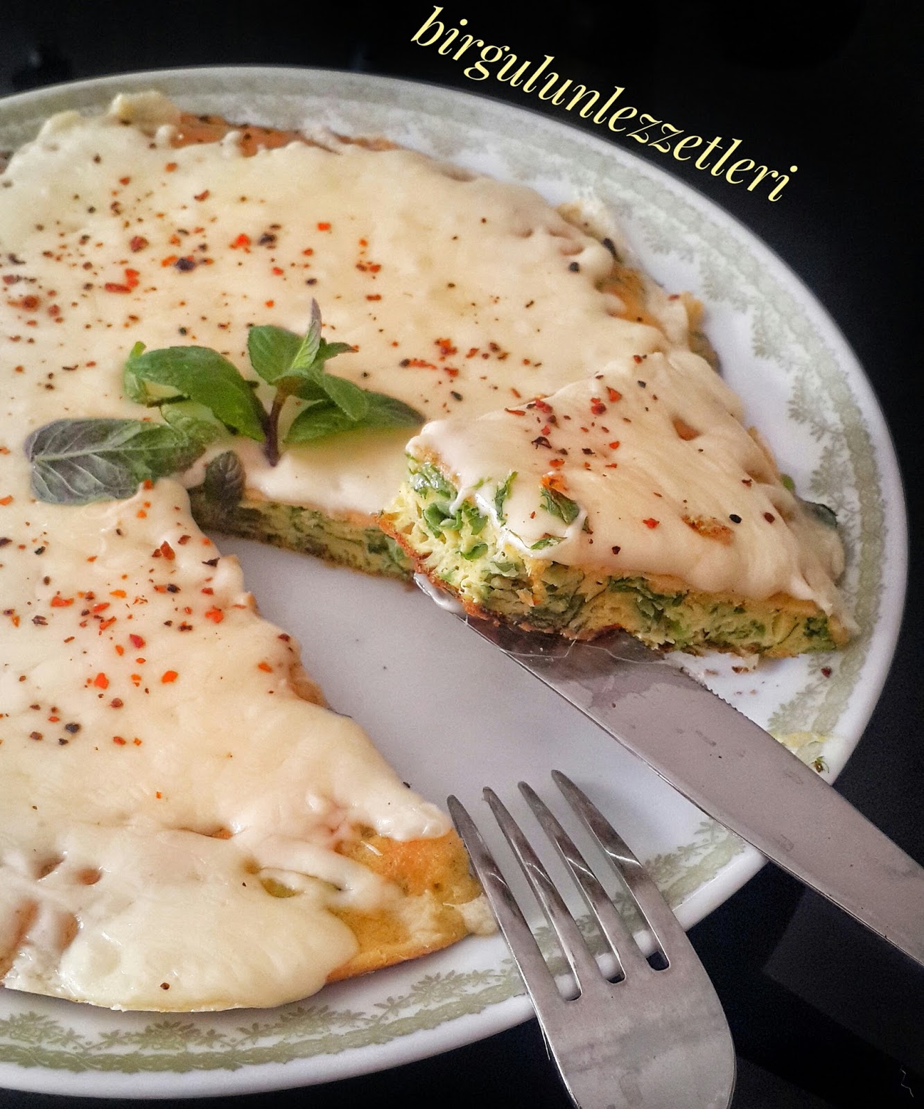 Börek Tadında Omlet Tarifi Videosu Börek Tadında Omlet Tarifi Videosu