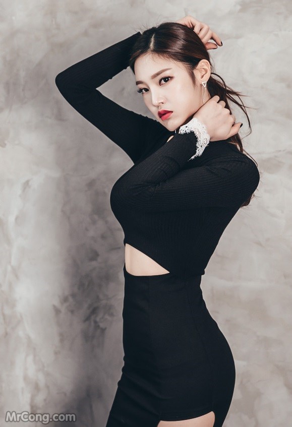 Beautiful Park Jung Yoon in the February 2017 fashion photo shoot (529 photos) photo 2-13
