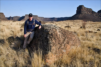 Monument Coulee erratic transported in Lake Missoula Floods.