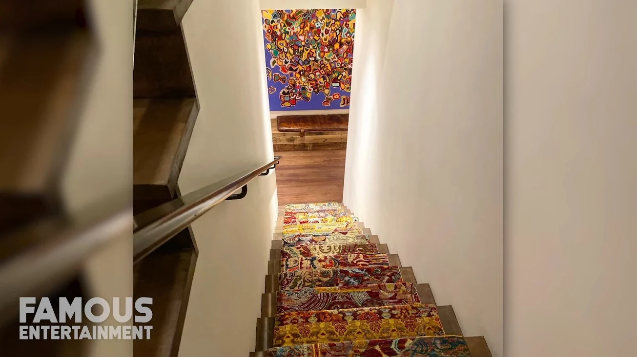 18 Photos vs. Zayn Malik's NYC Penthouse & London Home Interior Design Tour