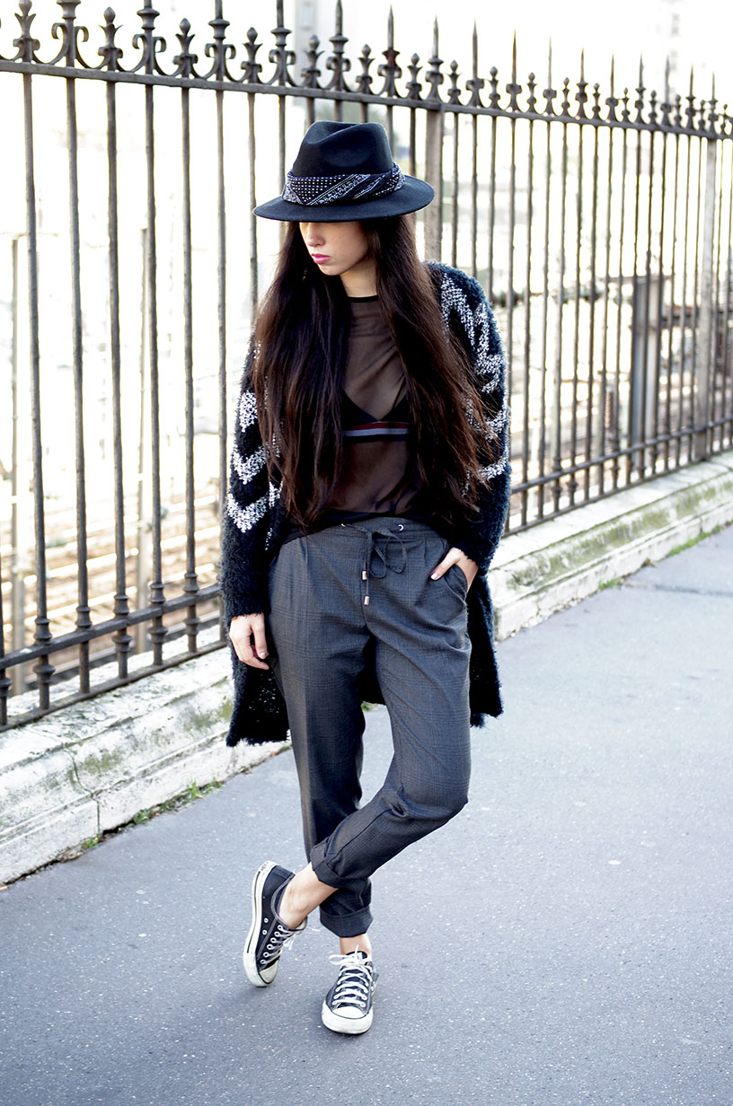 Elizabeth l Sheer black top outfit l Missguided Zara l blog mode l THEDEETSONE l http://thedeetsone.blogspot.fr Elizabeth l Sheer black top outfit l Missguided Zara l blog mode l THEDEETSONE l http://thedeetsone.blogspot.fr