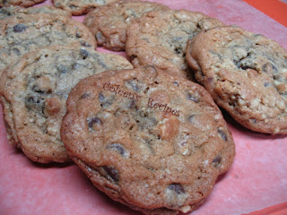 MONSTER CHOCOLATE CHIP COOKIES