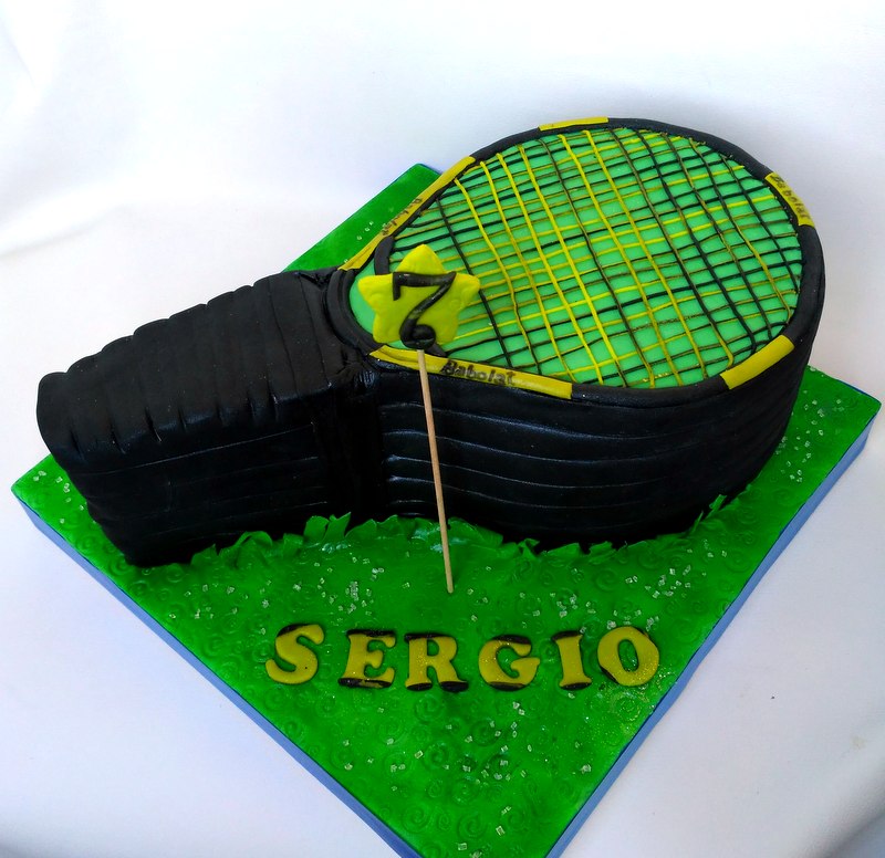 SORELLAS CAKES PAMPLONA Modelando ando...Gigante de Pamplona