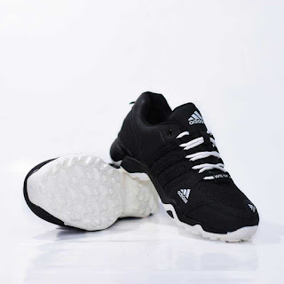 Jual Sepatu Tracking Adidas AX2 Hitam Putih
