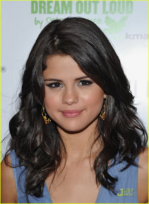 Selena Gomez Hairstyle Ideas for Teen Girls Selena Gomez Hairstyle Ideas for Teen Girls
