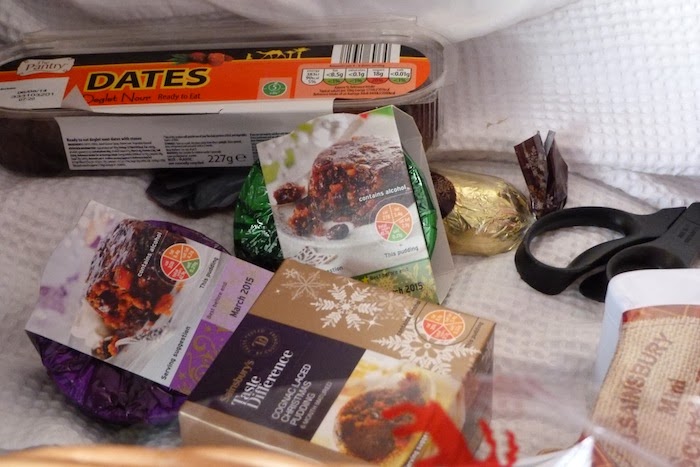 an image of hamper contents
