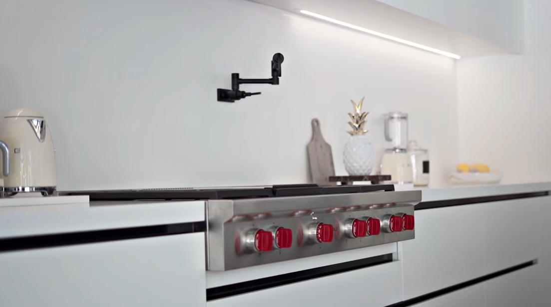 52 Interior Design Photos vs. 149 Sandwell Dr, Oakville, ON Luxury Home Tour