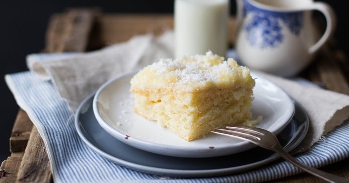 SaskiarundumdieUhr: Kuchen vom Blech mit Pudding und Kokos ♥