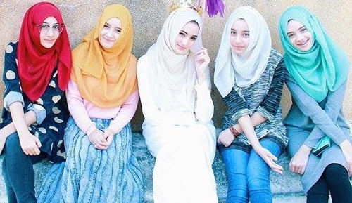 Inilah 5 Wanita Berjilbab Bersaudara Asal Thailand Yang Bikin Galau Inilah 5 Wanita Berjilbab Bersaudara Asal Thailand Yang Bikin Galau