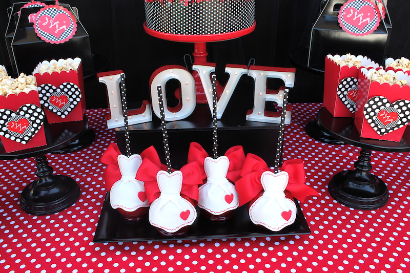 I Love Lucy Themed Party Idea, Super Easy Decorations