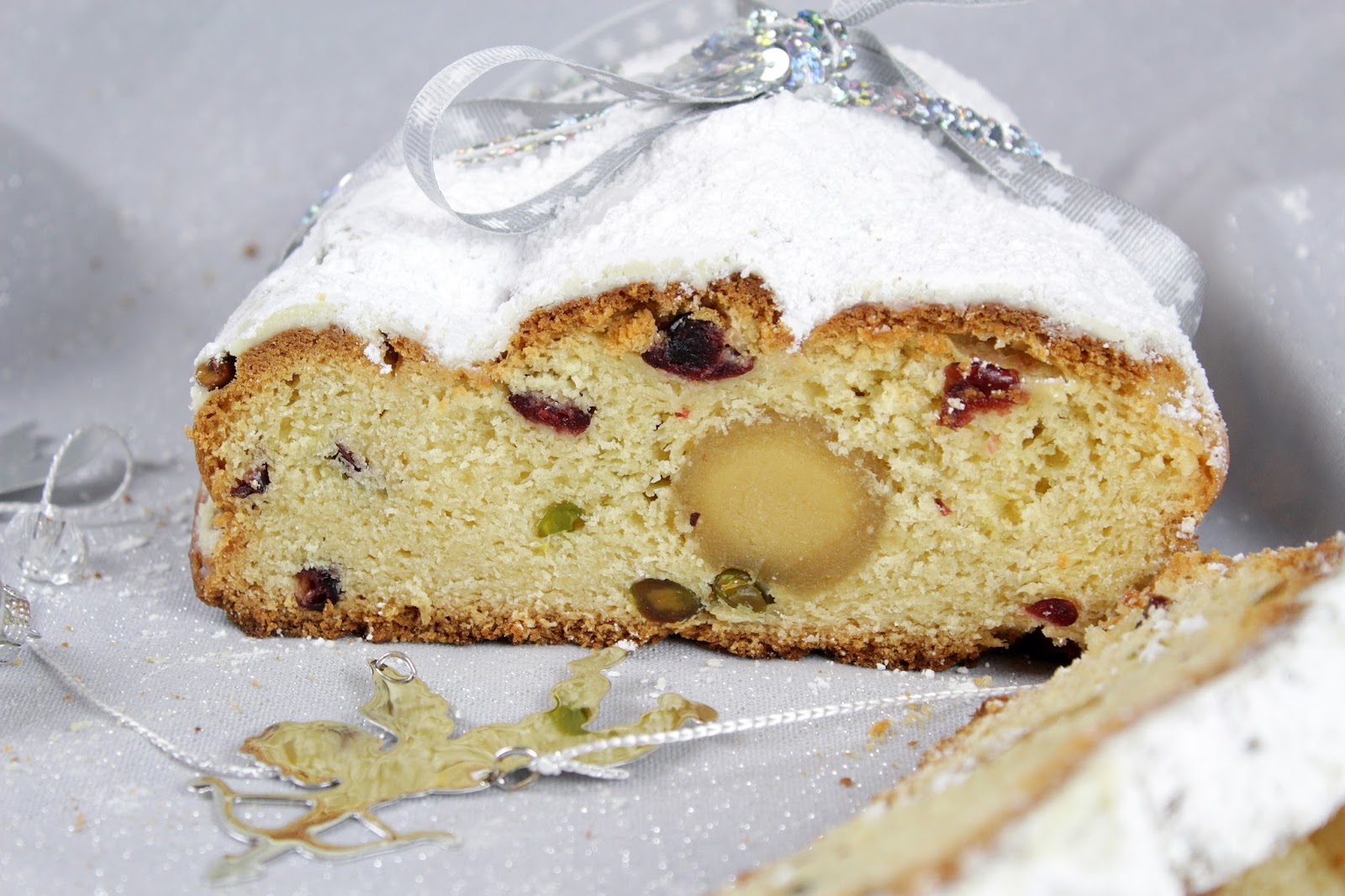 Marzipan Stollen mit Cranberries – Food with Love – Thermomix Rezepte ...