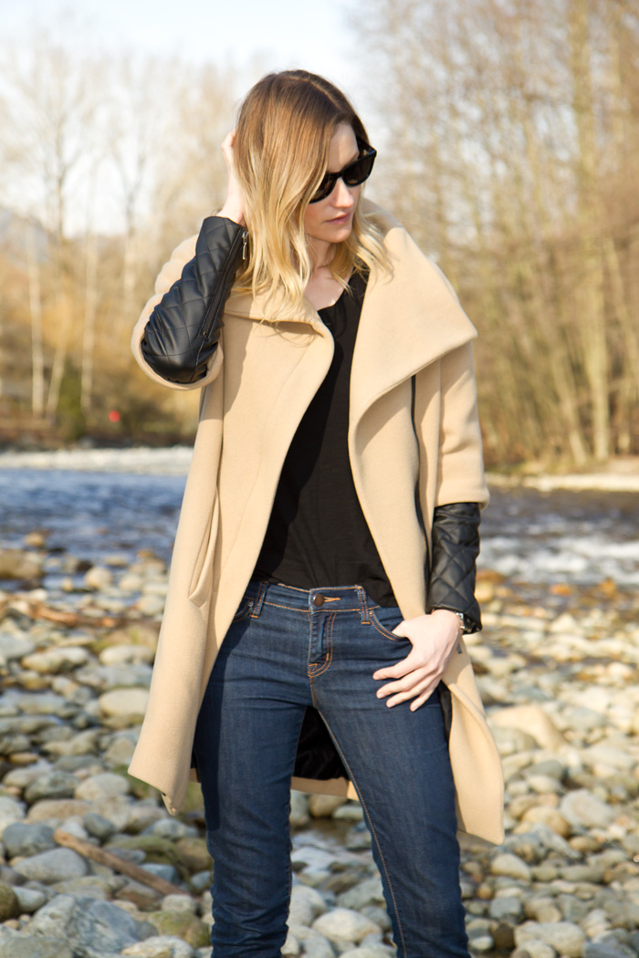Vancouver Fashion Blogger, Alison Hutchinson, wearing Zara camel coat with black leather sleeves, Zara black basic t-shirt, BDG skinny blue jeans, Zara leopard print loafers, H&M black sunglasses