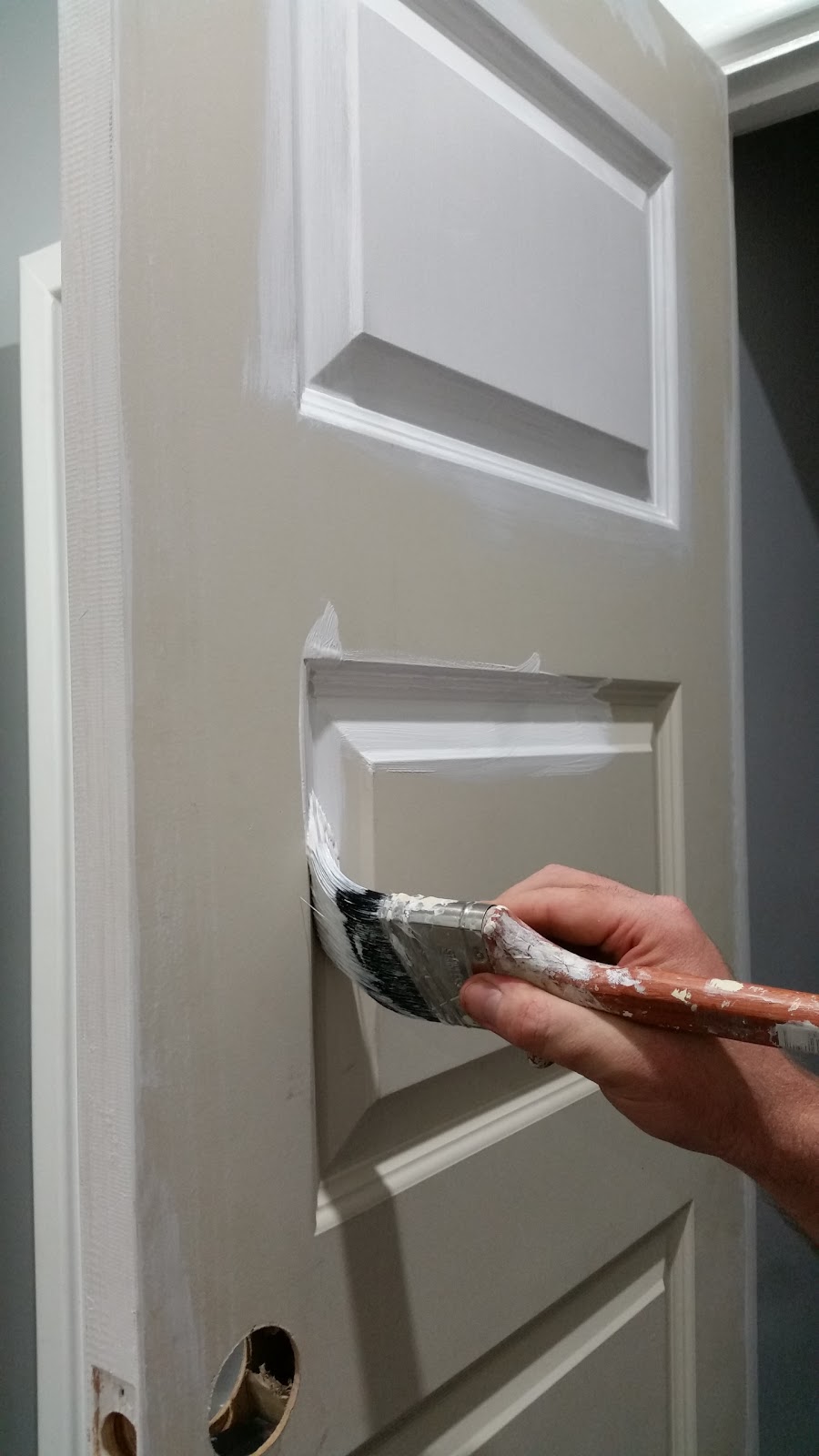 Jarrah Jungle Painting Door Frames + Internal Doors With Dulux Paint